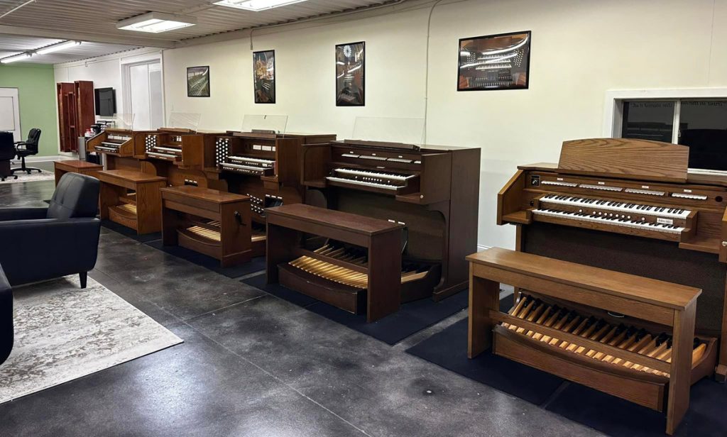 Pre-Owned Allen Organ inventory
