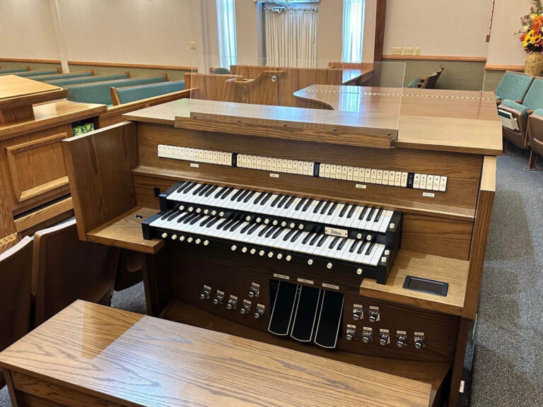 LDS Church, Warrensburg, MO - LDX-34C